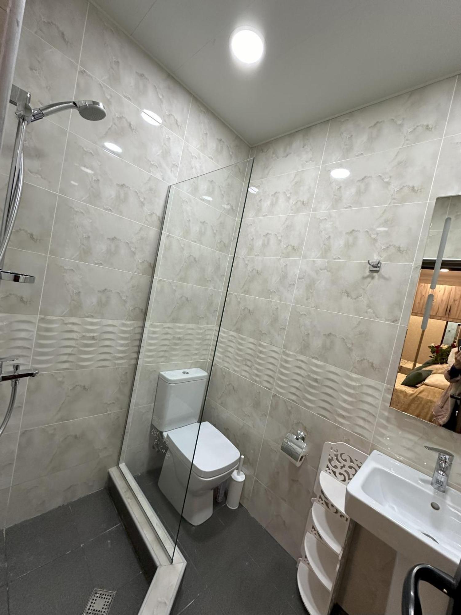 Three Palms Guest House تبليسي المظهر الخارجي الصورة